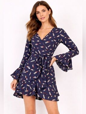 Bebe Denise novelty ruffle wrap dress navy lipstick print bell sleeve size 0